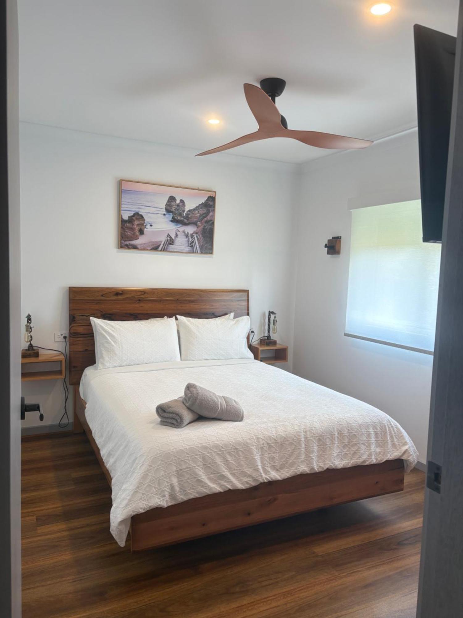 Luxury Holiday Unit 8Min Walk To Town Center With Boat Parking مالكوتا المظهر الخارجي الصورة